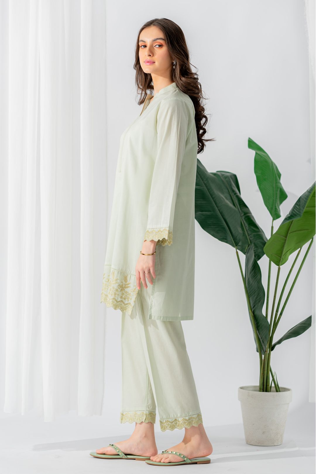 2 piece Embroidered Pastel green Pret D-03